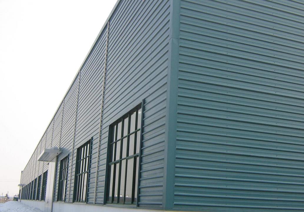 長治彩鋼建筑比普通建筑物空間利用率更高